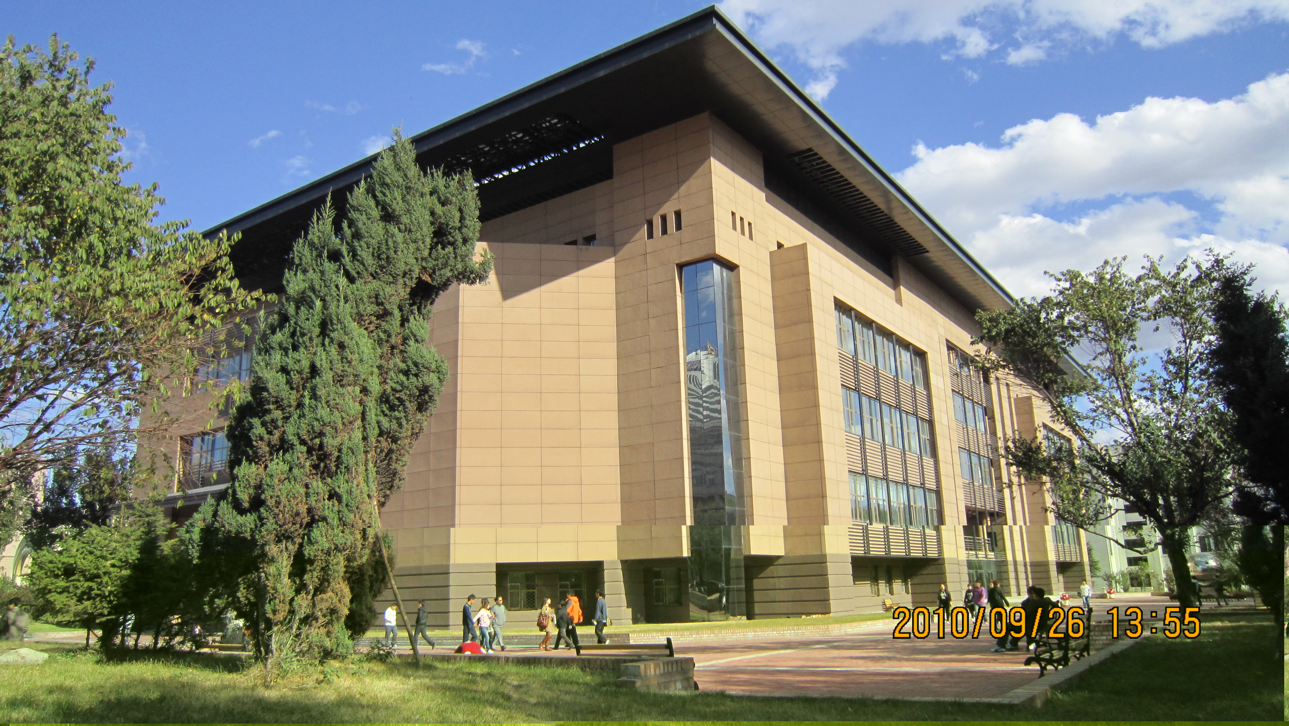 哈尔滨市 科教文化服务 高等教育/大学 > 黑龙江旅游职业技术学院(二