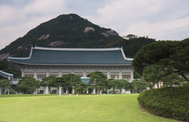                青瓦台水汇