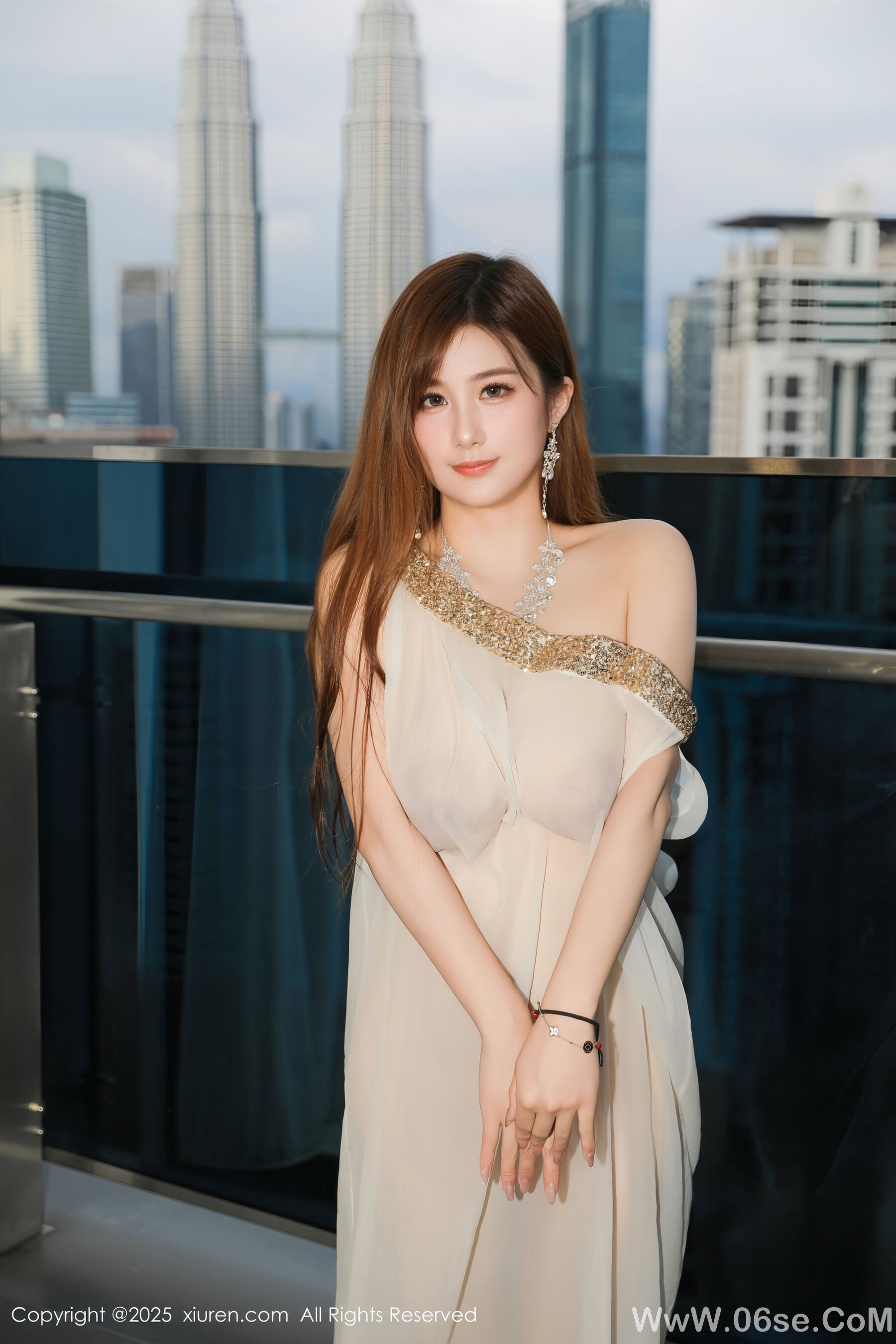 图片[73]-[Xiuren秀人网] 2025.04.29 NO.10218 小肉肉咪[78P]-六色网