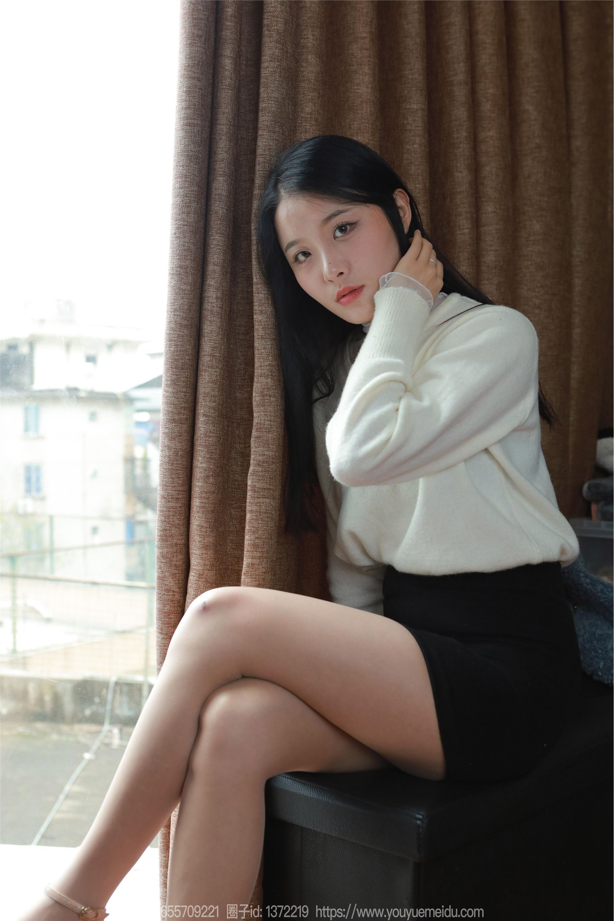 图片[35]-IESS异思趣向 2025.03.03 丝享家 1991 婉萍《酒杯美腿》[89P]-六色网