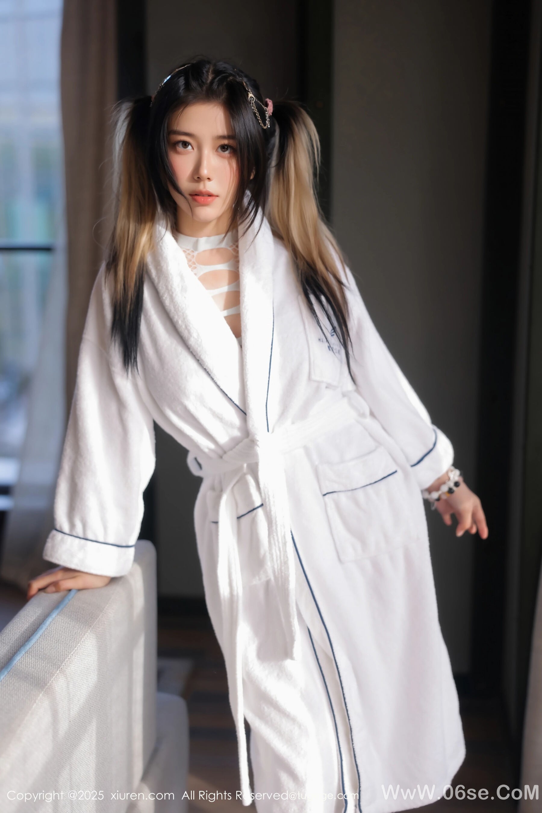 图片[4]-[Xiuren秀人网] 2025.06.11 NO.10394 诺诺Hsu[55P]-六色网
