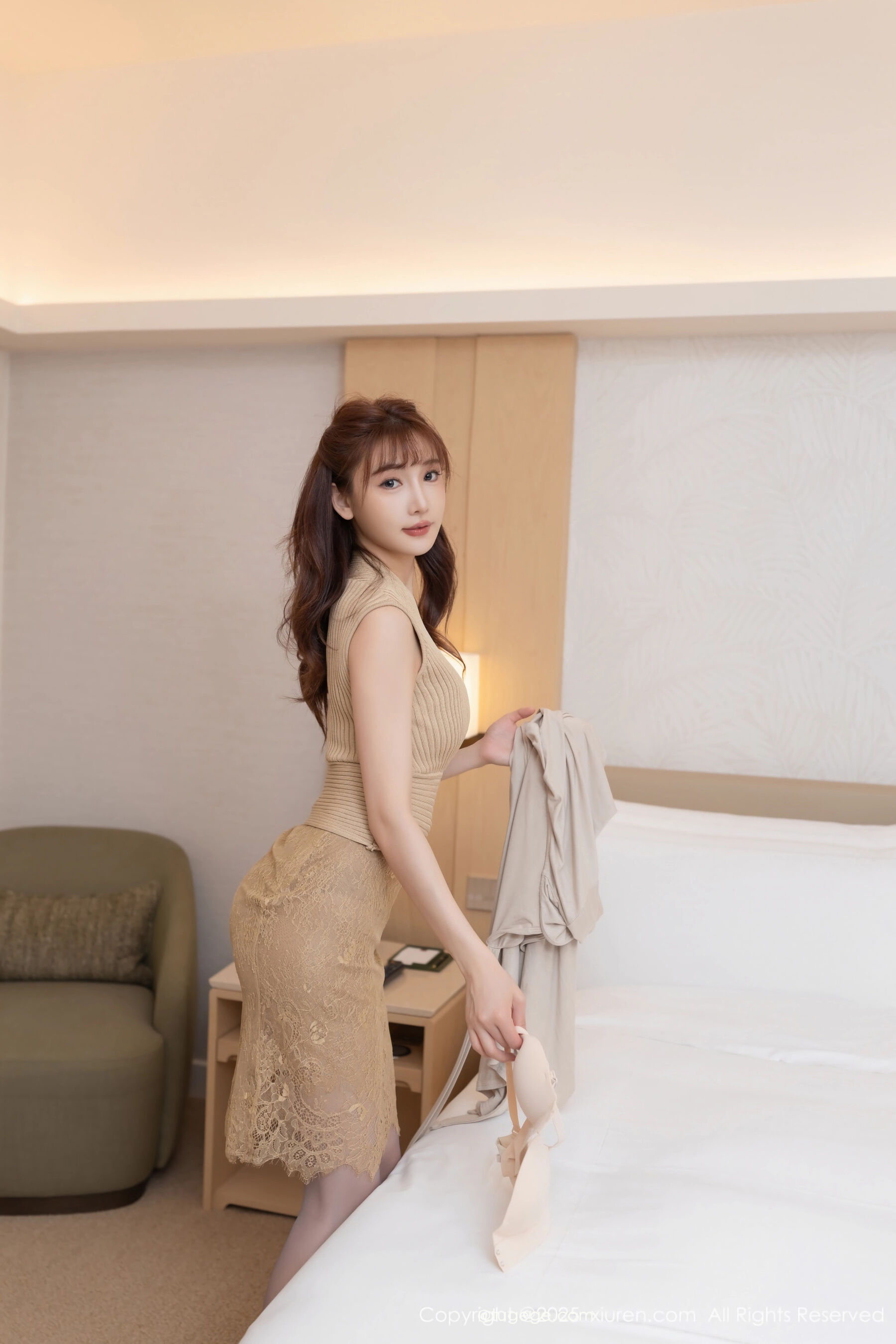 图片[5]-[Xiuren秀人网] 2025.06.05 NO.10370 陆萱萱[81P]-六色网
