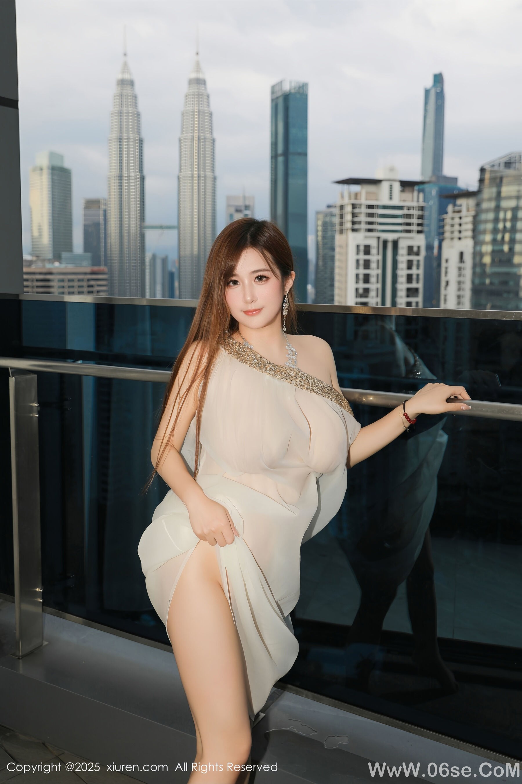 图片[71]-[Xiuren秀人网] 2025.04.29 NO.10218 小肉肉咪[78P]-六色网
