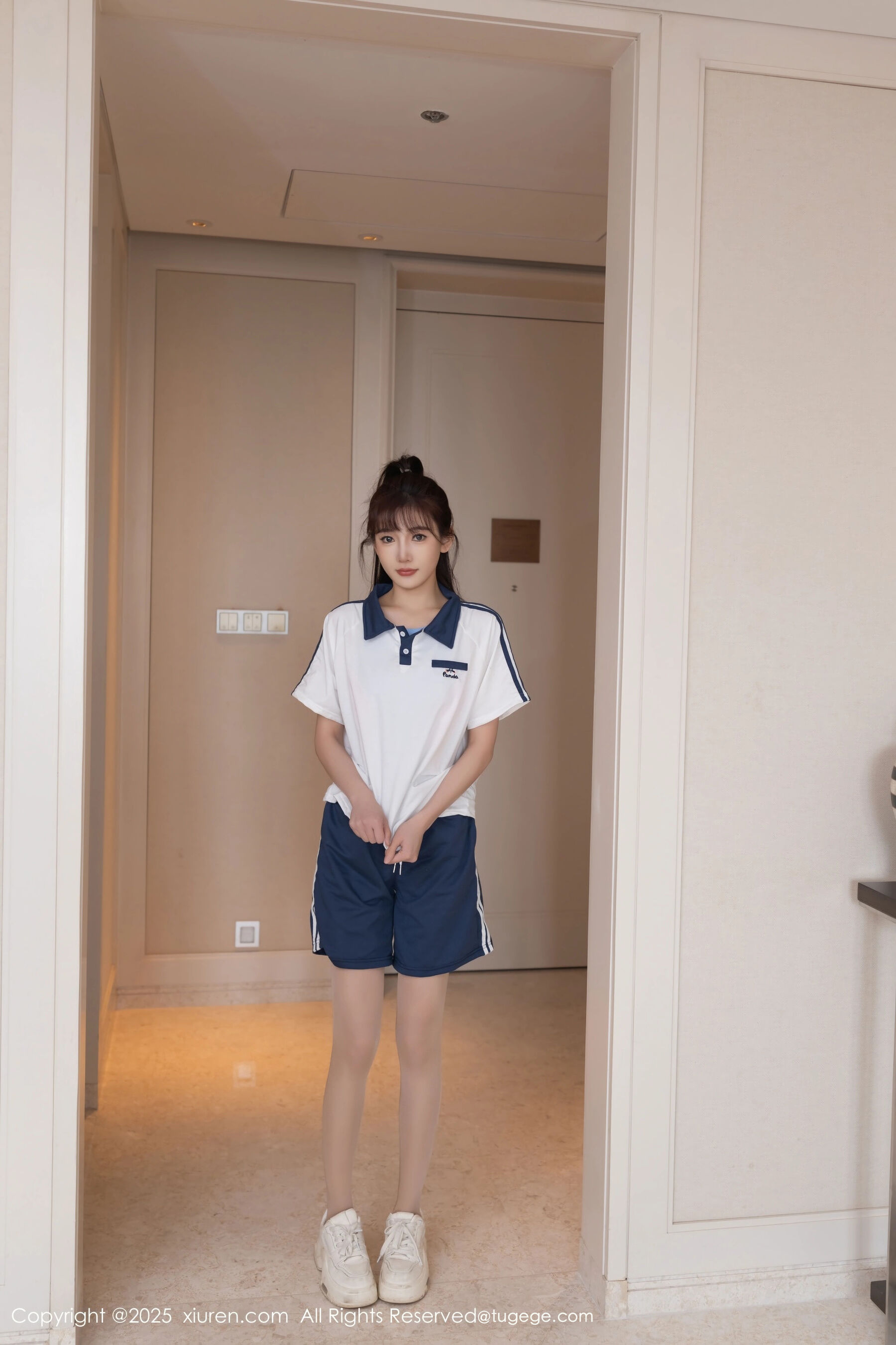 图片[24]-[Xiuren秀人网] 2025.03.06 NO.9979 陆萱萱[85P]-六色网