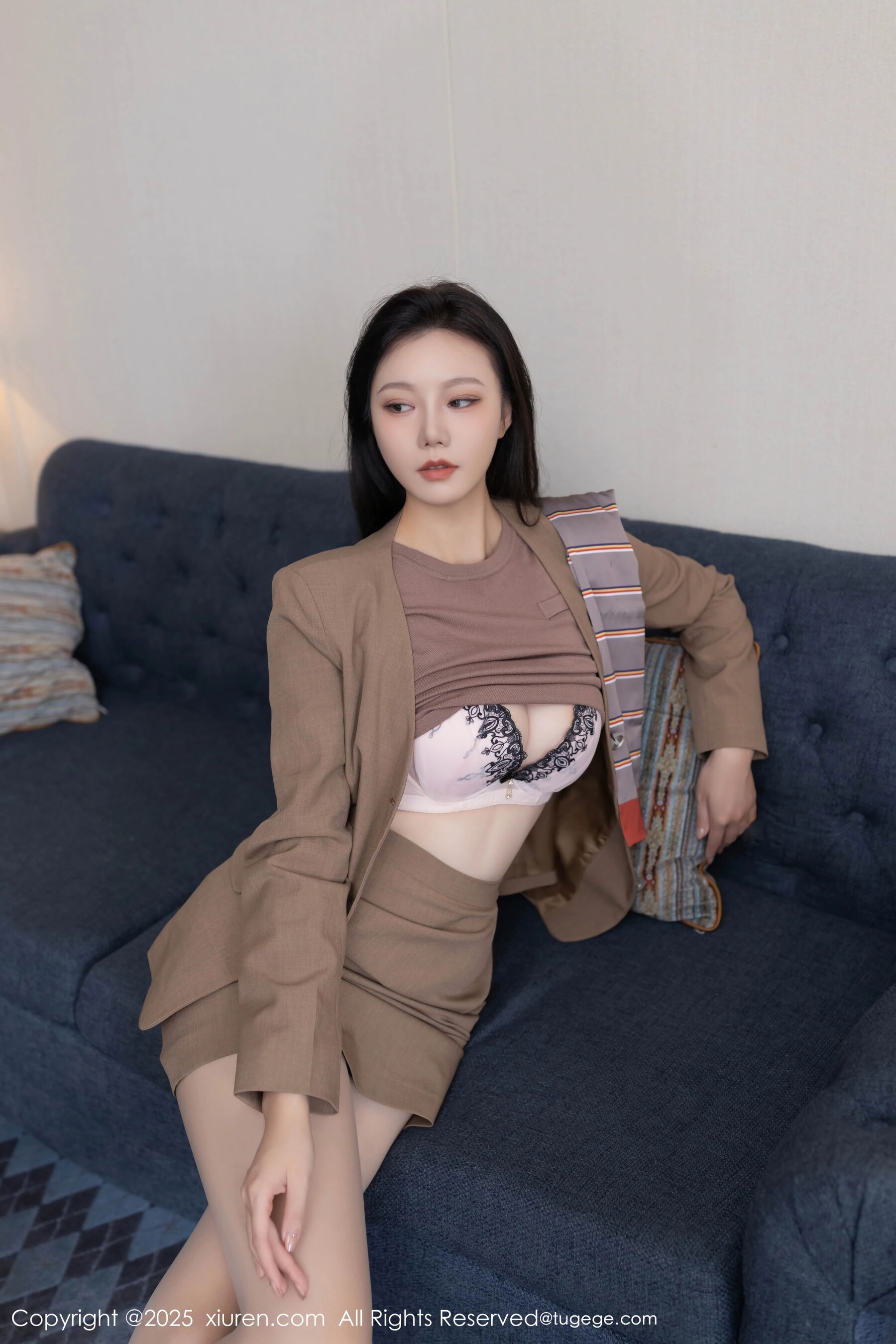 图片[33]-[Xiuren秀人网] 2025.03.04 NO.9966 安然anran[80P]-六色网