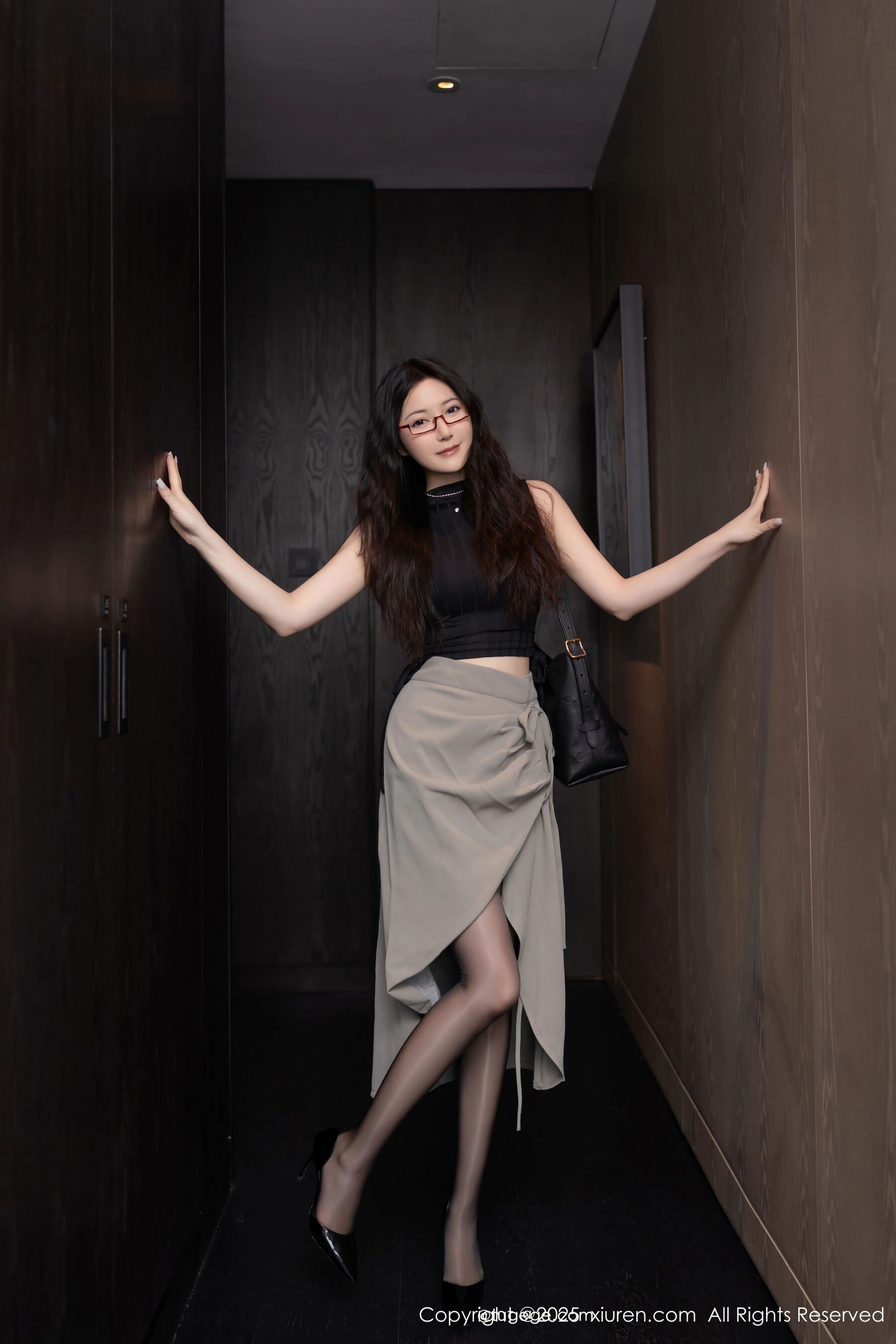 图片[5]-[Xiuren秀人网] 2025.04.30 NO.10231 鱼子酱Fish[81P]-六色网