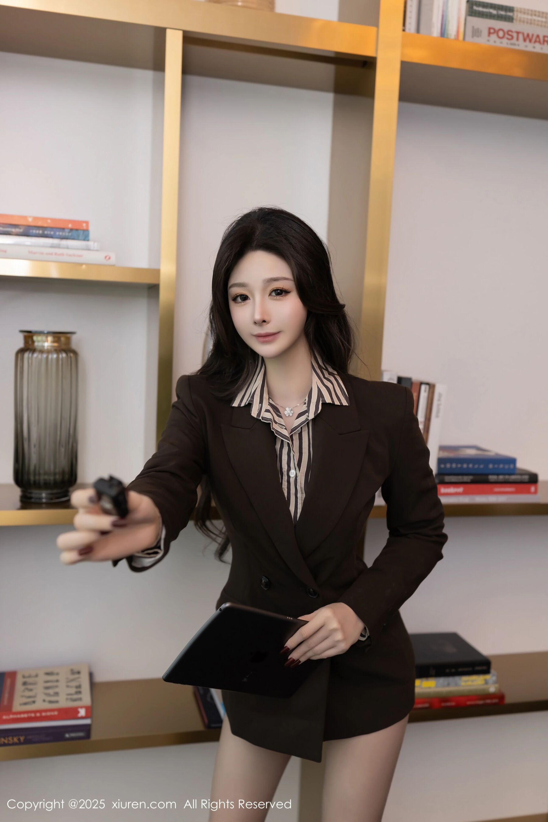 图片[7]-[Xiuren秀人网] 2025.04.25 NO.10202 小逗逗[81P]-六色网