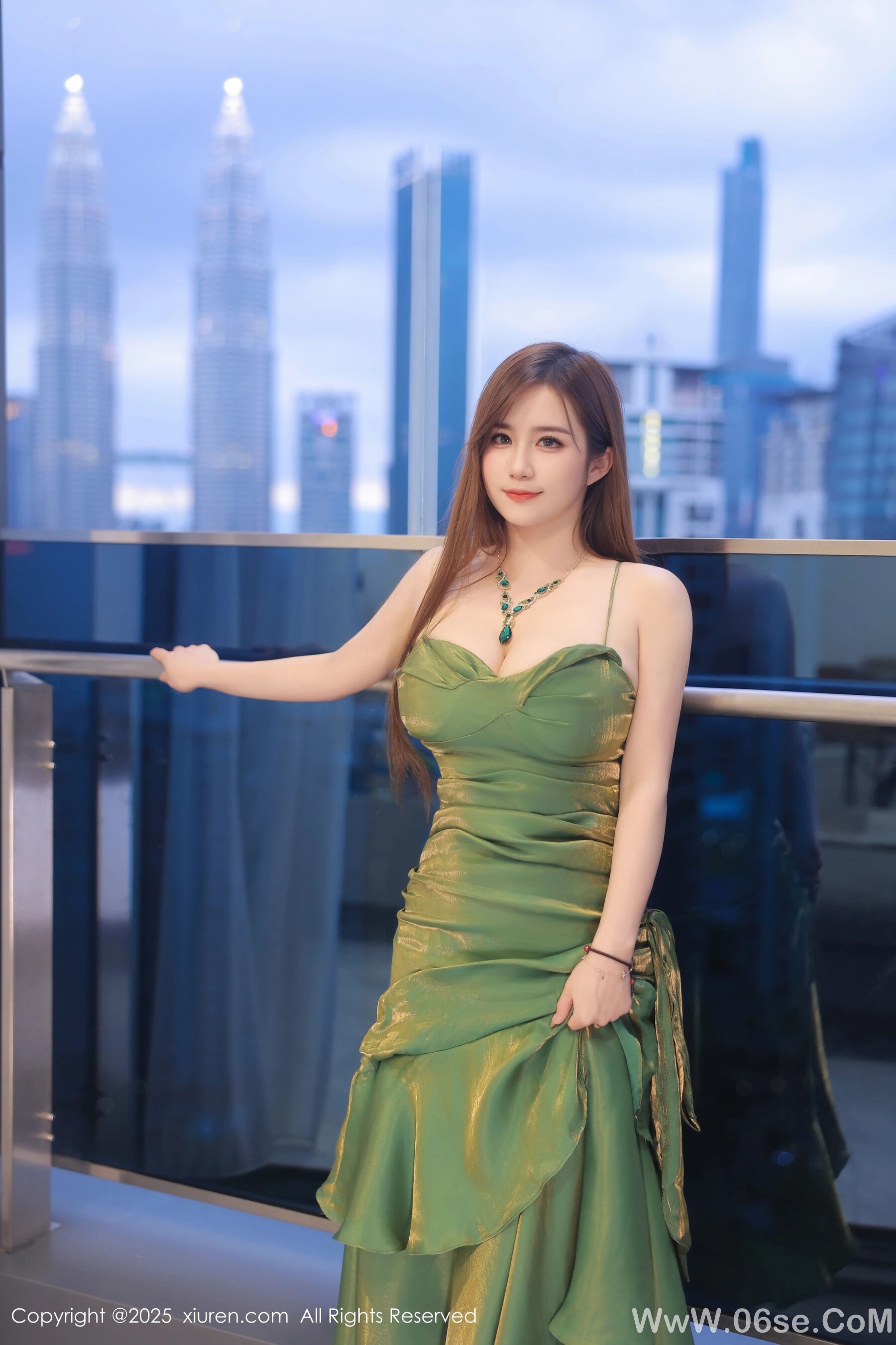 图片[3]-[Xiuren秀人网] 2025.04.18 NO.10169 小肉肉咪[79P]-六色网