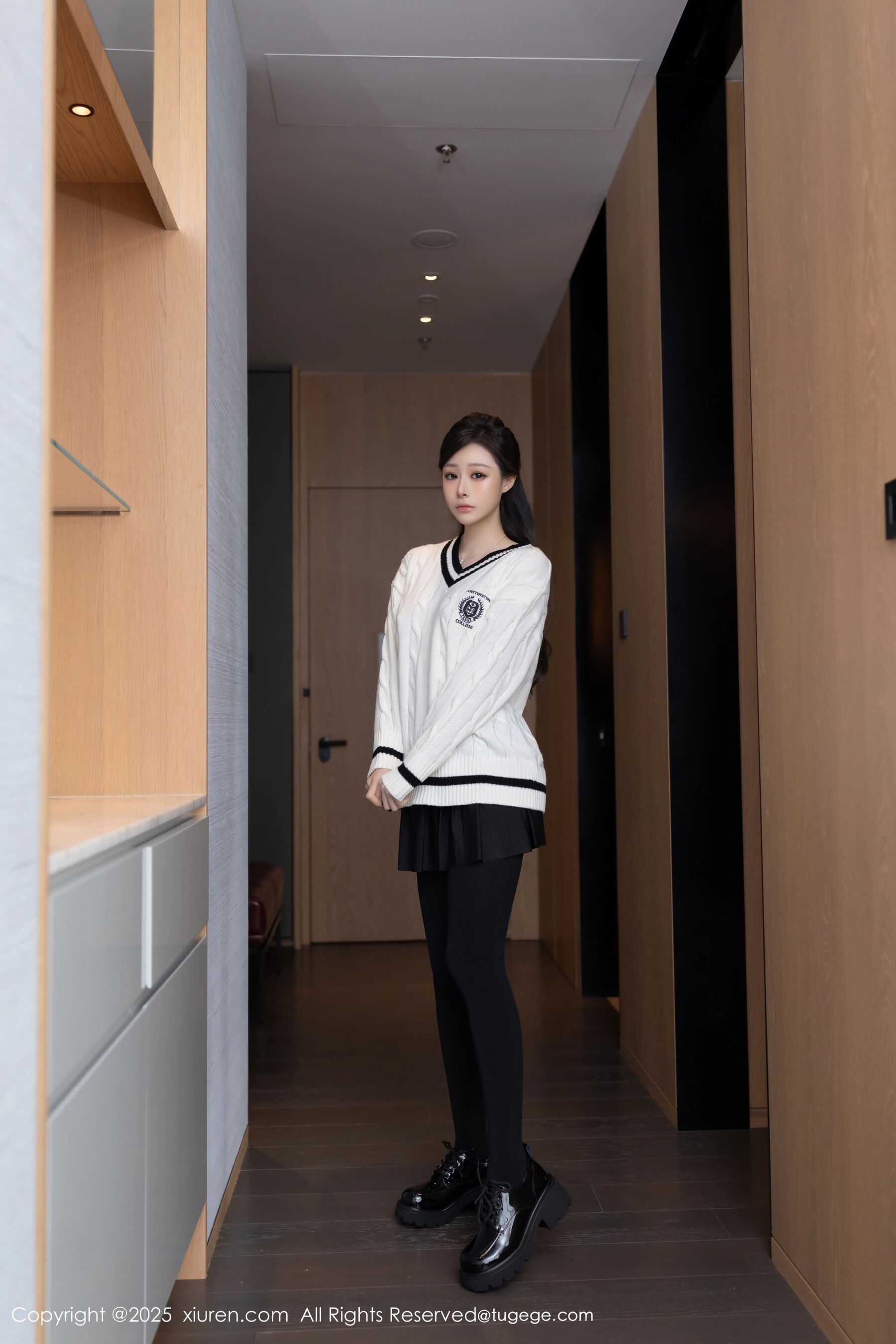 图片[2]-[Xiuren秀人网] 2025.03.07 NO.9986 小逗逗[79P]-六色网